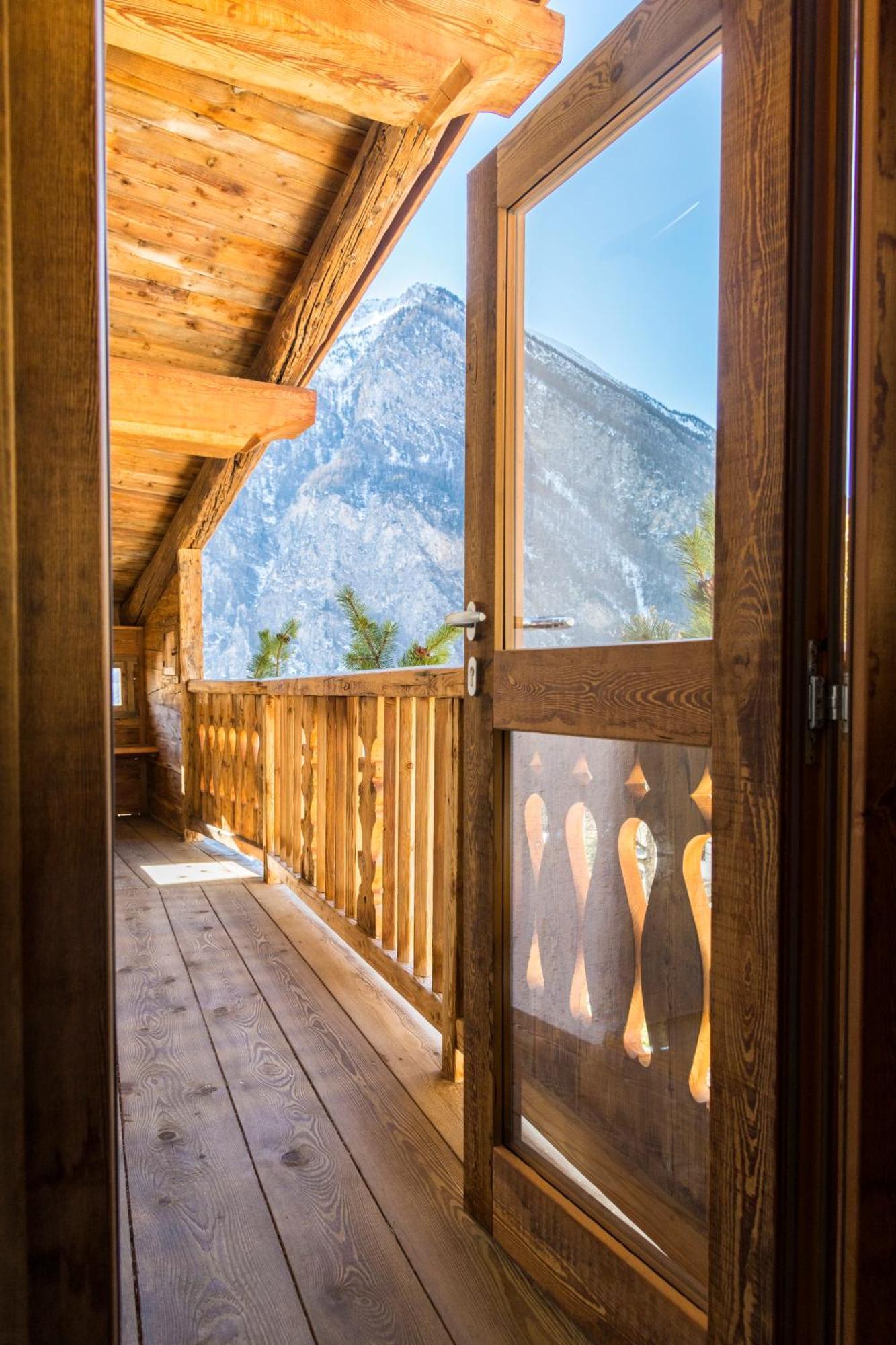 LA PLACETTE - Albergo diffuso e trattoria Usseaux Esterno foto