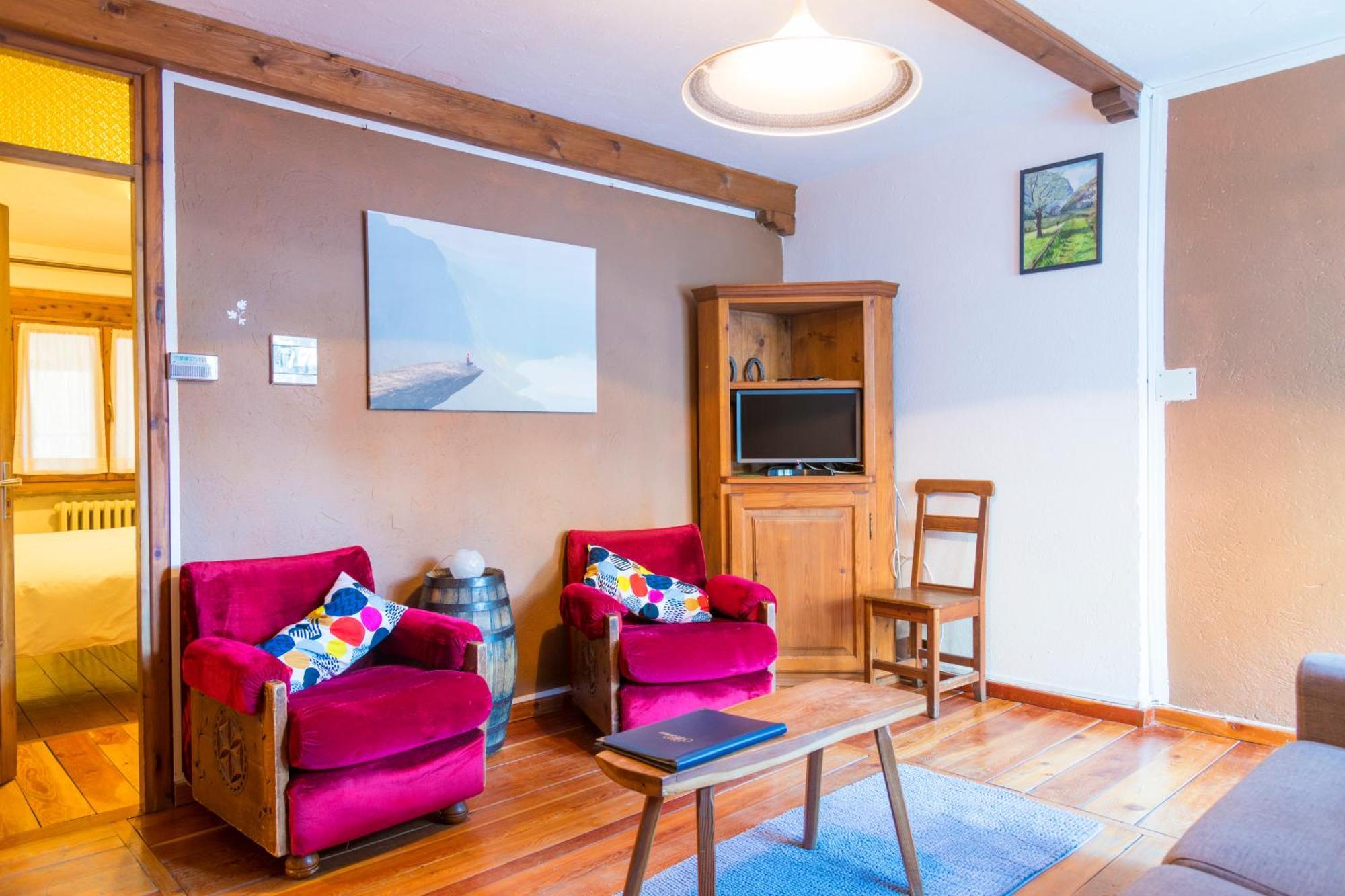 LA PLACETTE - Albergo diffuso e trattoria Usseaux Esterno foto