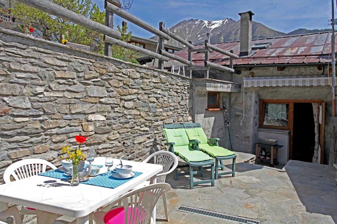 LA PLACETTE - Albergo diffuso e trattoria Usseaux Esterno foto