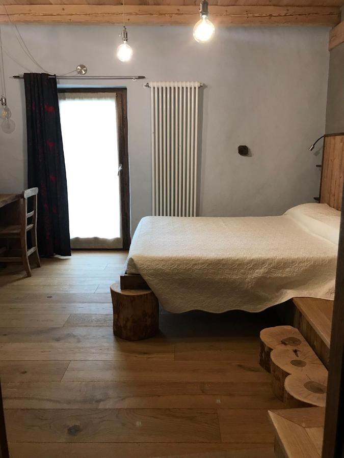 LA PLACETTE - Albergo diffuso e trattoria Usseaux Esterno foto